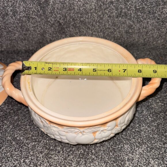 Vintage Cameo by Shafford Lidded Serving Bowl w/ Handles Peach White Fruit -1293 - Picture 11 of 11